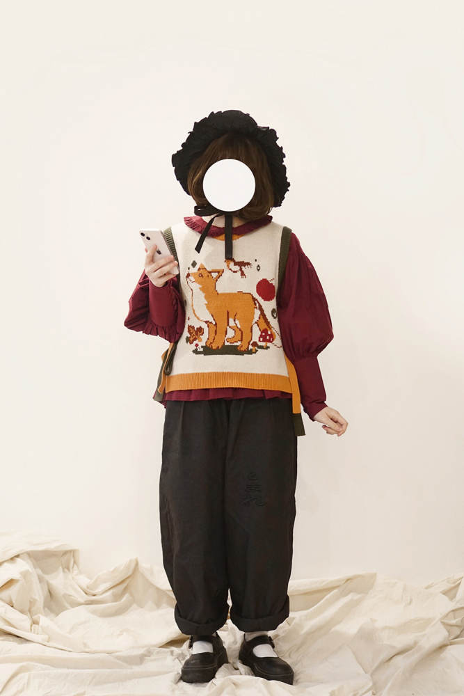 Miss Point ~Little Fox in Woods Sweater Vest