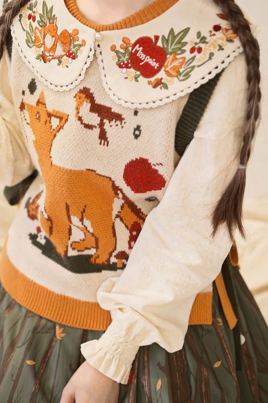 Miss Point ~Little Fox in Woods Sweater Vest