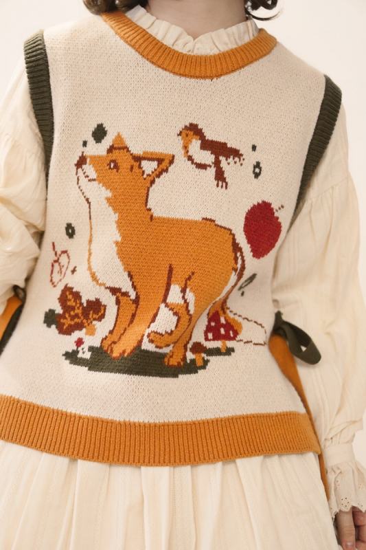 Miss Point ~Little Fox in Woods Sweater Vest