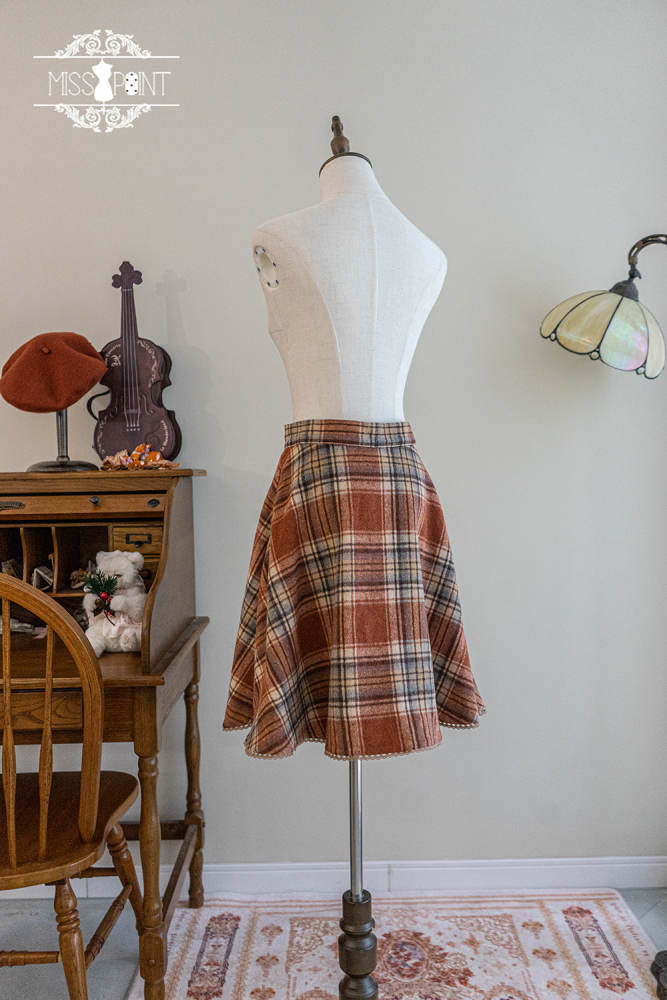 Miss Point ~Little Fox in Woods Mori Girl Elegant Plaid Skirt