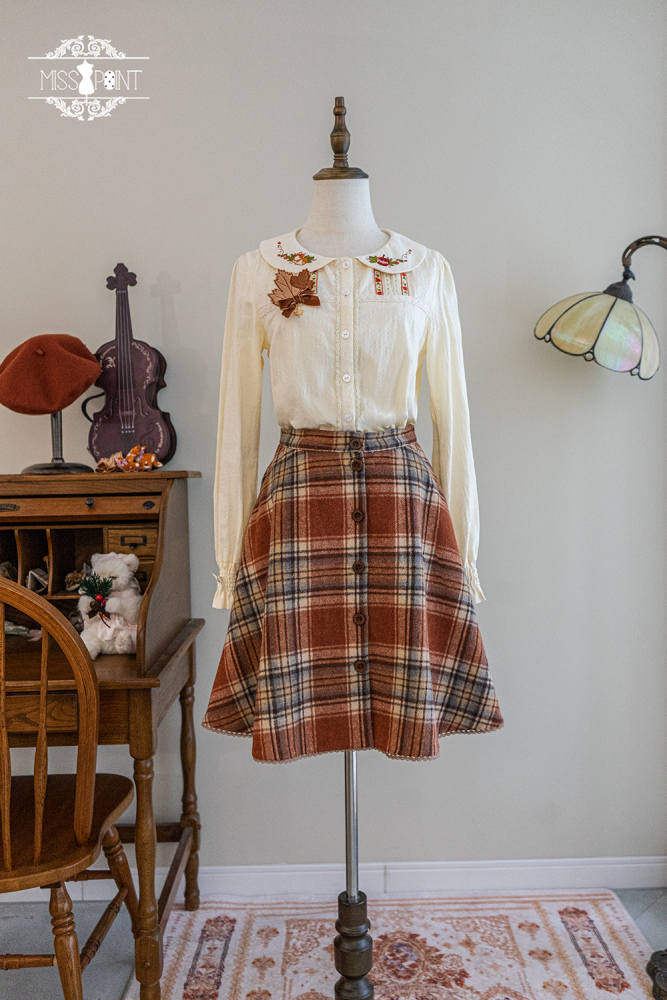 Miss Point ~Little Fox in Woods Mori Girl Elegant Plaid Skirt
