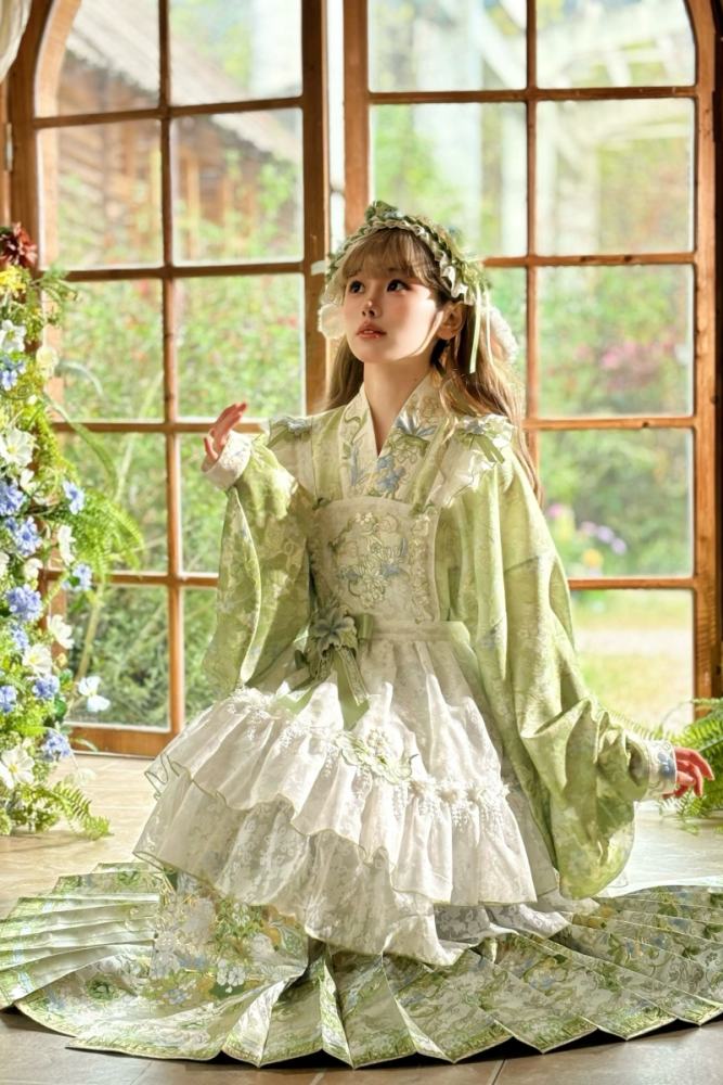 Huaxianji Hanfu Qi Lolita Horse Face Skirt Top Overdress and Headdress