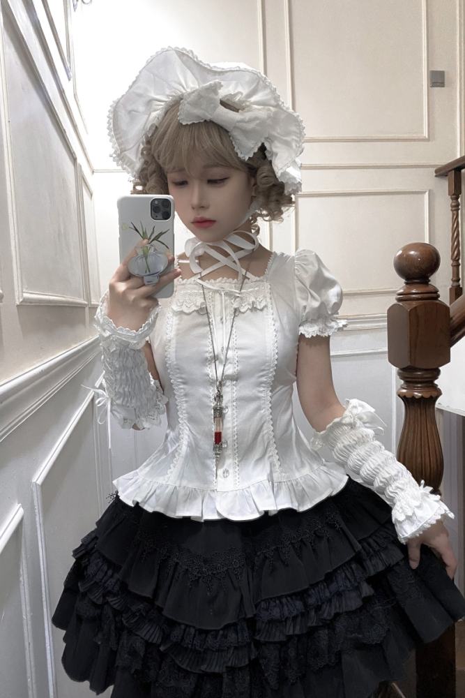 Rose and Neverland Haruhime Momoko Cotton Lolita Blouse Old School