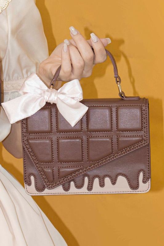 Lovely Lota ~Chocolate cube Lolita Bag