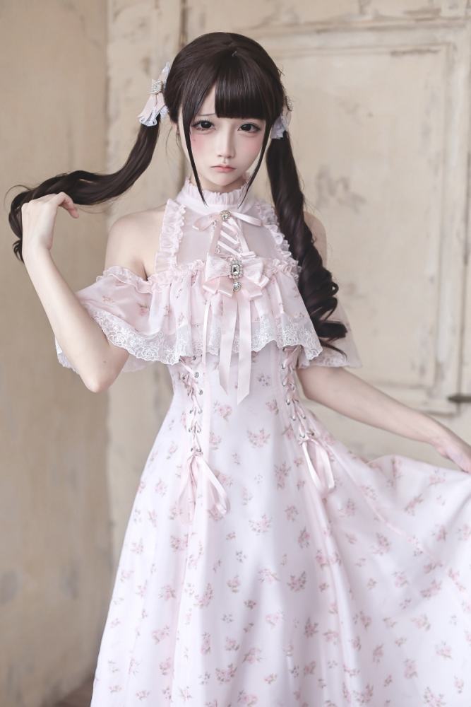 Ekomi Off Shoulder Jirai Kei Pink Long Dress