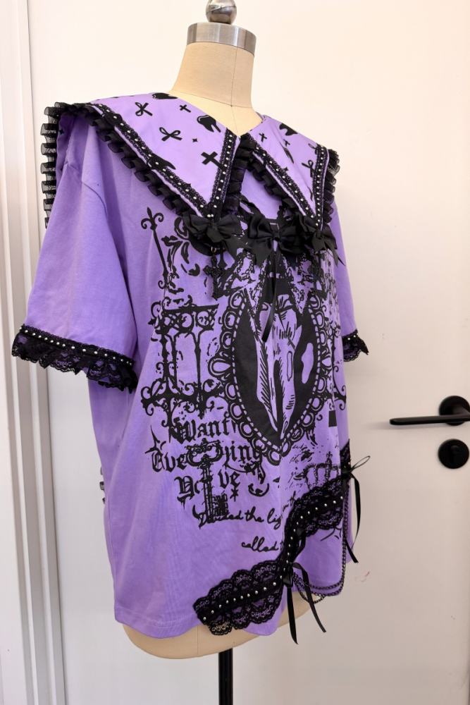 Red Devil Gothic Lacework Bunny Ear Purple T-shirt
