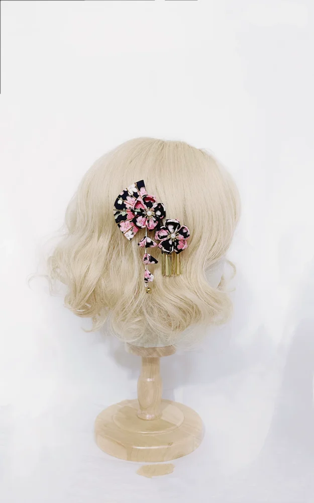 Lianzicao Japanese Cherry Blossom Black Pink Hairpin Lolita Side Clip