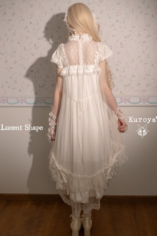 Kuroya ~Lucent Shape~ Gothic Lolita OP and JSK