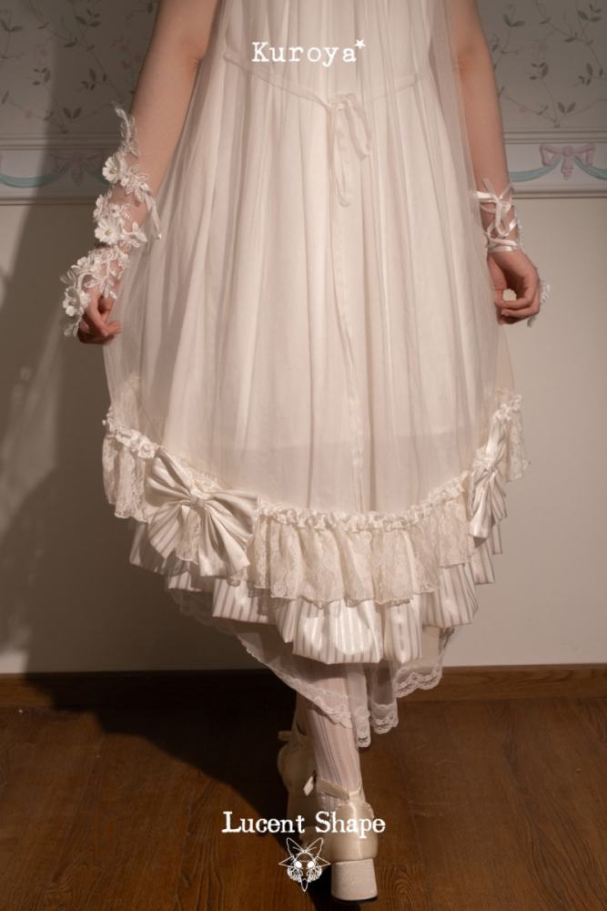 Kuroya ~Lucent Shape~ Gothic Lolita OP and JSK