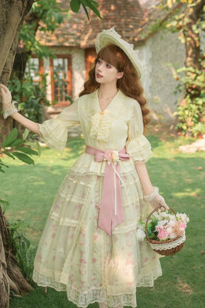 Withpuji ~When Wind Blows Over The Roses~ Floral Classic Lolita Dress and Blouse