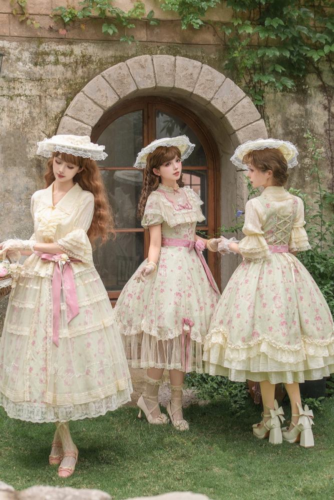 Withpuji ~When Wind Blows Over The Roses~ Floral Classic Lolita Dress and Blouse