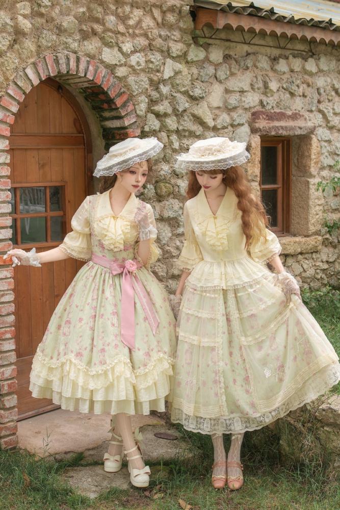 Withpuji ~When Wind Blows Over The Roses~ Floral Classic Lolita Dress and Blouse