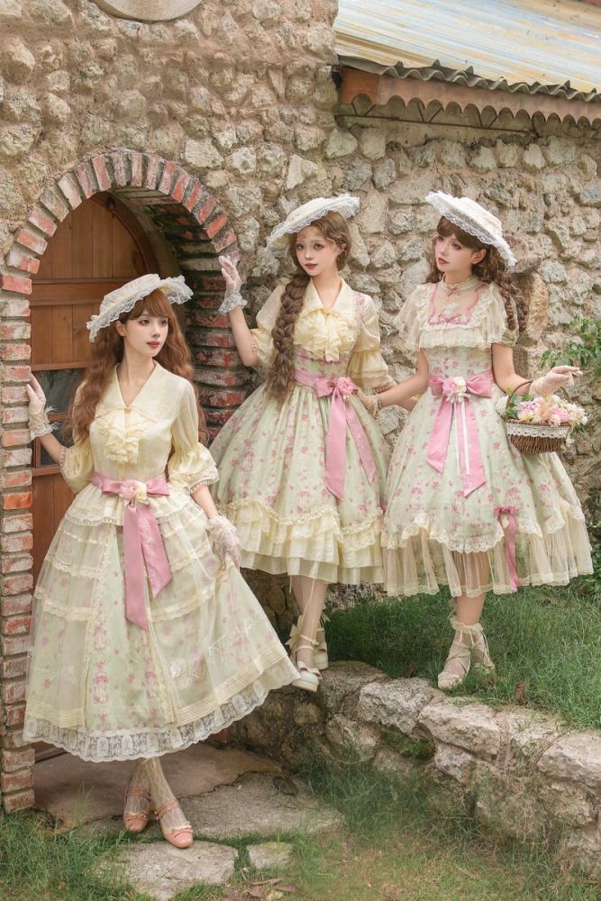 Withpuji ~When Wind Blows Over The Roses~ Floral Classic Lolita Dress and Blouse