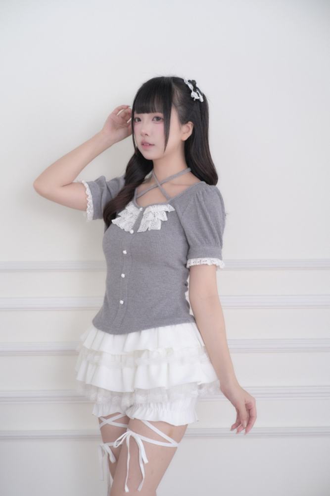 NoGenki Ruffle Bloomer Shorts and Jirai Kei Top