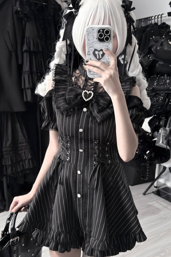 Virtual Paradise ~Candle Elegy~ Jirai Kei Kuro Stripes Set