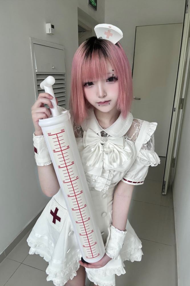Lost Heart Nurse Pink White Jirai Kei Blouse and Skirt