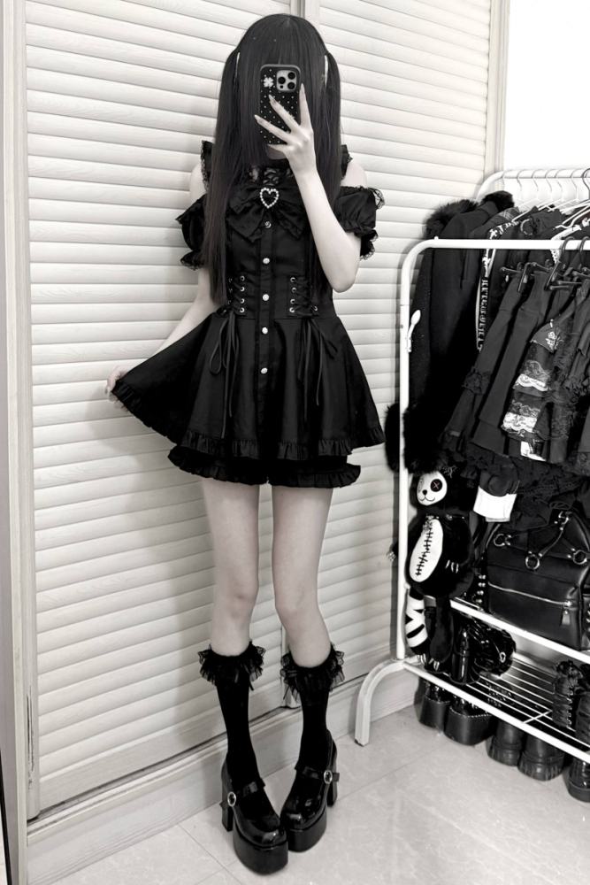 Virtual Paradise ~Candle Elegy~ Jirai Kei Kuro Stripes Set