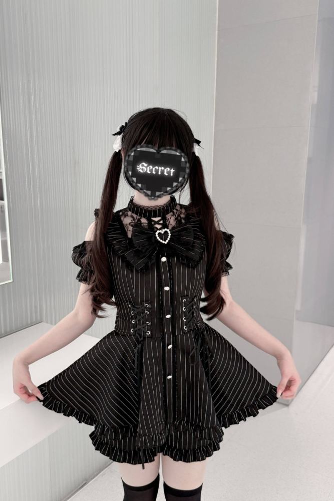 Virtual Paradise ~Candle Elegy~ Jirai Kei Kuro Stripes Set
