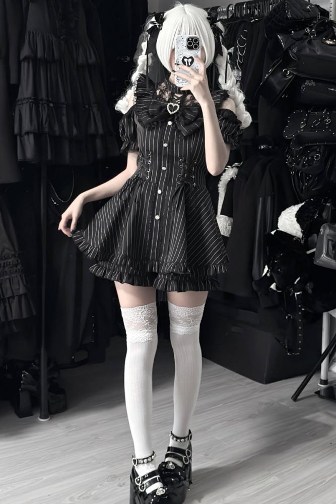 Virtual Paradise ~Candle Elegy~ Jirai Kei Kuro Stripes Set