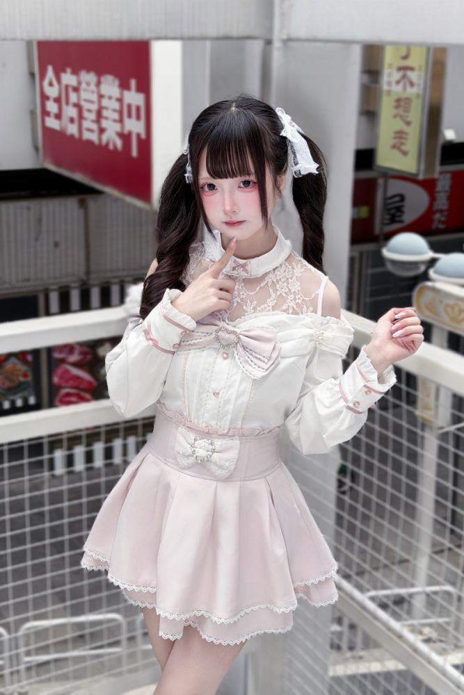 Lost Heart ~Sugar Frost~ Seikei Sweet Jirai Kei Blouse and Skirt