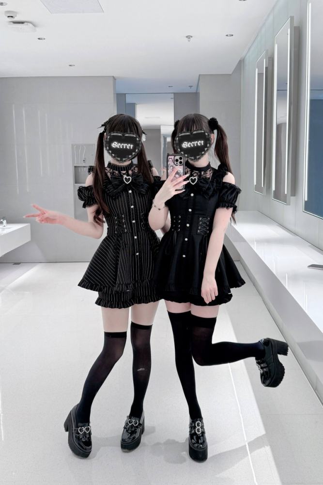 Virtual Paradise ~Candle Elegy~ Jirai Kei Kuro Stripes Set