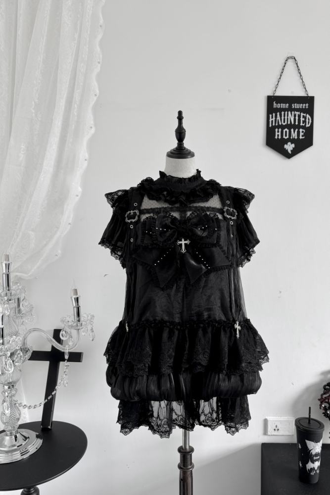 Rabbit Killer Gothic Flower Bud Bloomers and Jirai Kei Dress