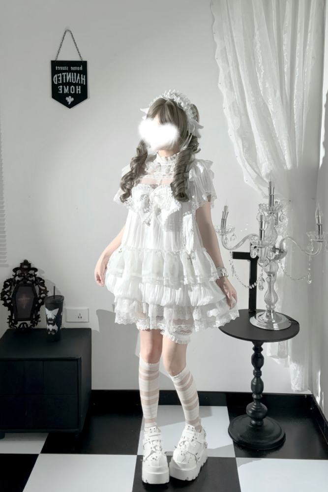 Rabbit Killer Gothic Flower Bud Bloomers and Jirai Kei Dress