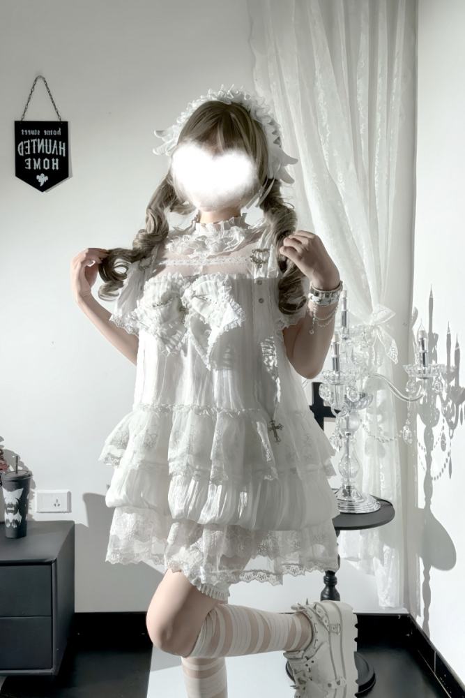 Rabbit Killer Gothic Flower Bud Bloomers and Jirai Kei Dress