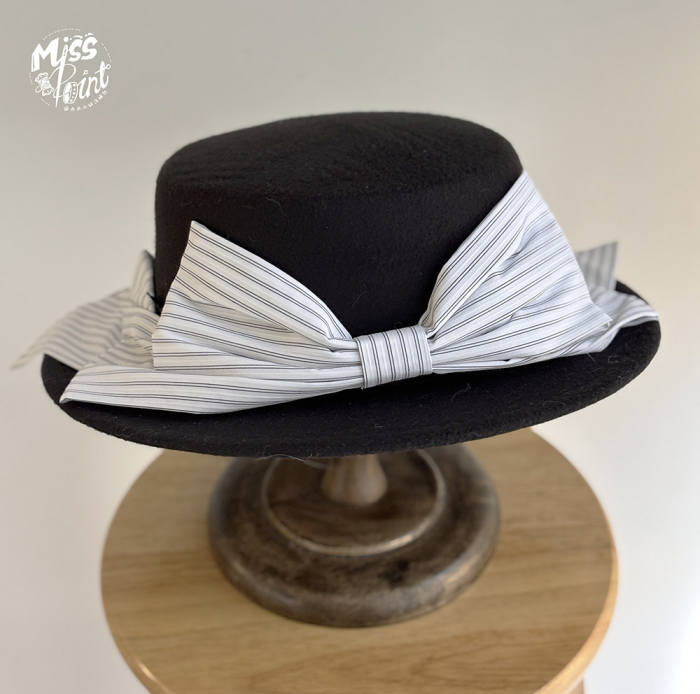 Miss Point ~The Pointe Estate Vintage Lolita Accessories