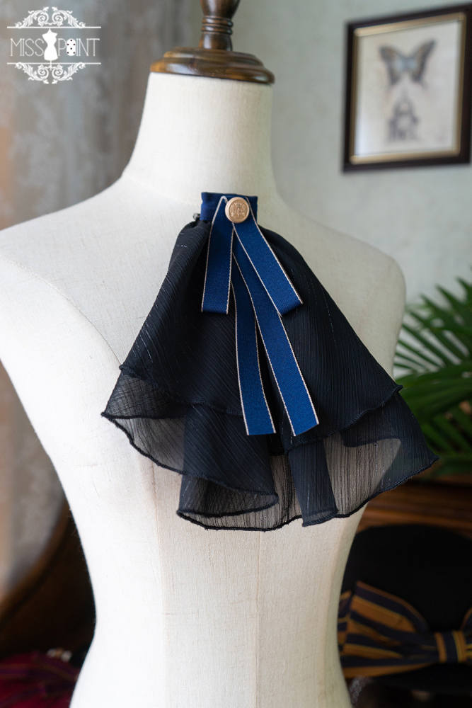 Miss Point ~The Pointe Estate Vintage Lolita Accessories