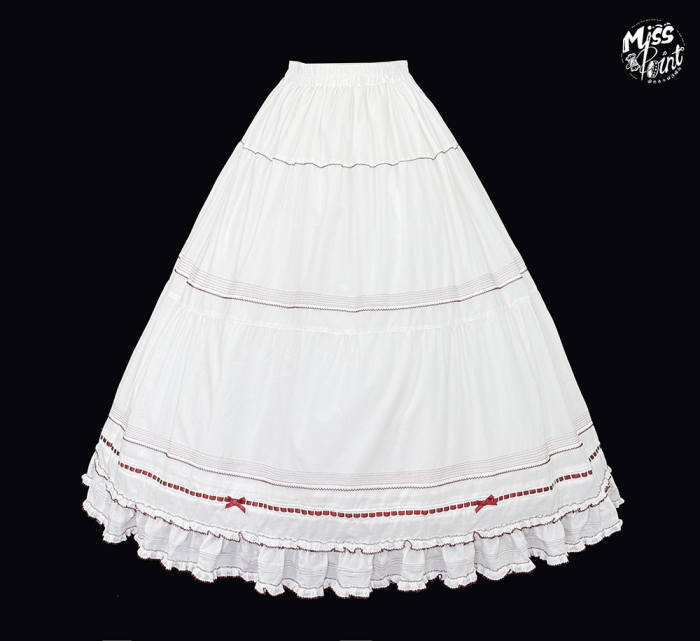 Miss Point ~Four Seasons Orchard~ Lolita Underskirt and Overdress