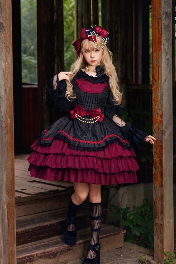 Infanta Jewelry Box Classic Lolita JSK and Blouse