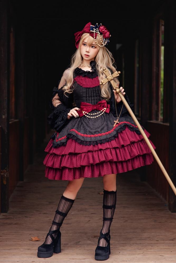Infanta Jewelry Box Classic Lolita JSK and Blouse