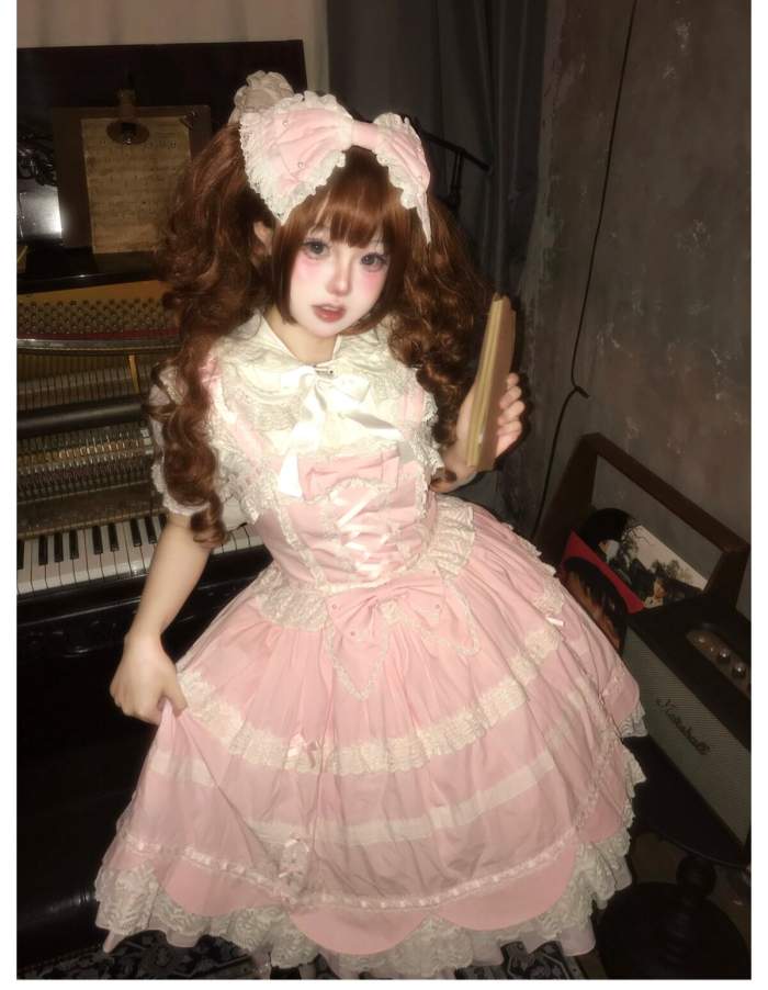 Cream Petal Cotton Lolita Dress and Set-in Sleeves