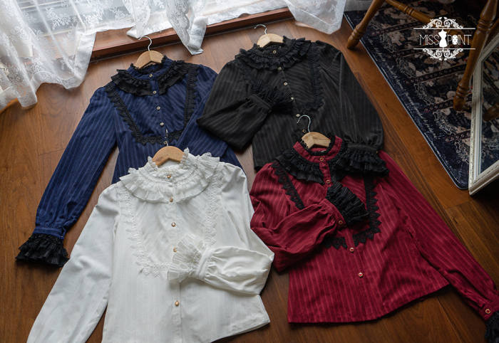 Miss Point ~The Pointe Estate Vintage Lolita Blouse