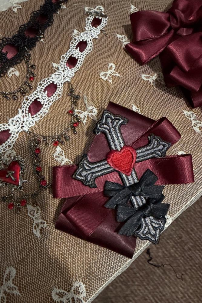 Forest Fairy Tale Sleeping Beauty Lolita Hairband Choker and Brooch