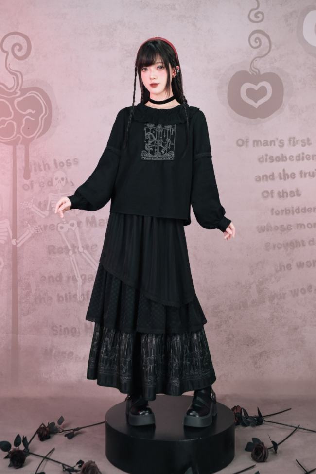 Rotating Paradise Jirai Kei Print Top and Maxi Skirt