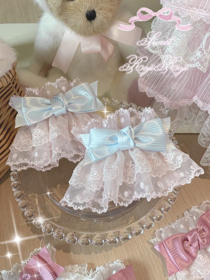 Roji Strawberry Angel Lace Bow Lolita Wristcuffs