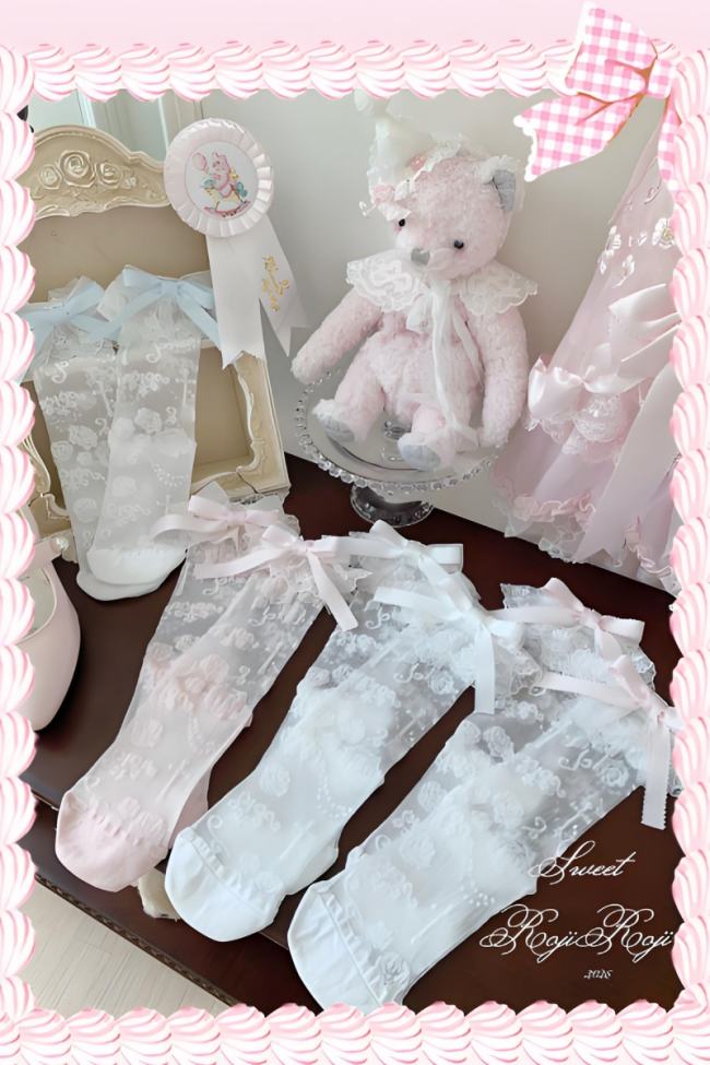 Roji Wrapping Roses Summer Lolita Short Socks