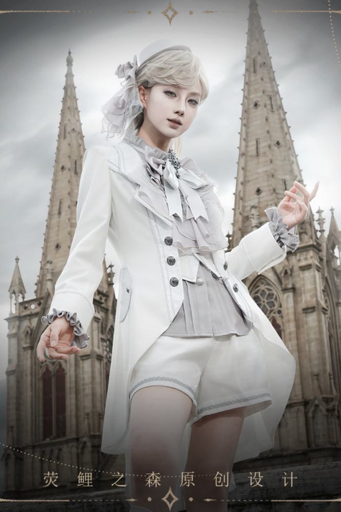 Chapter Seven Ouji Lolita Coat Blouse Bib Collar and Hat