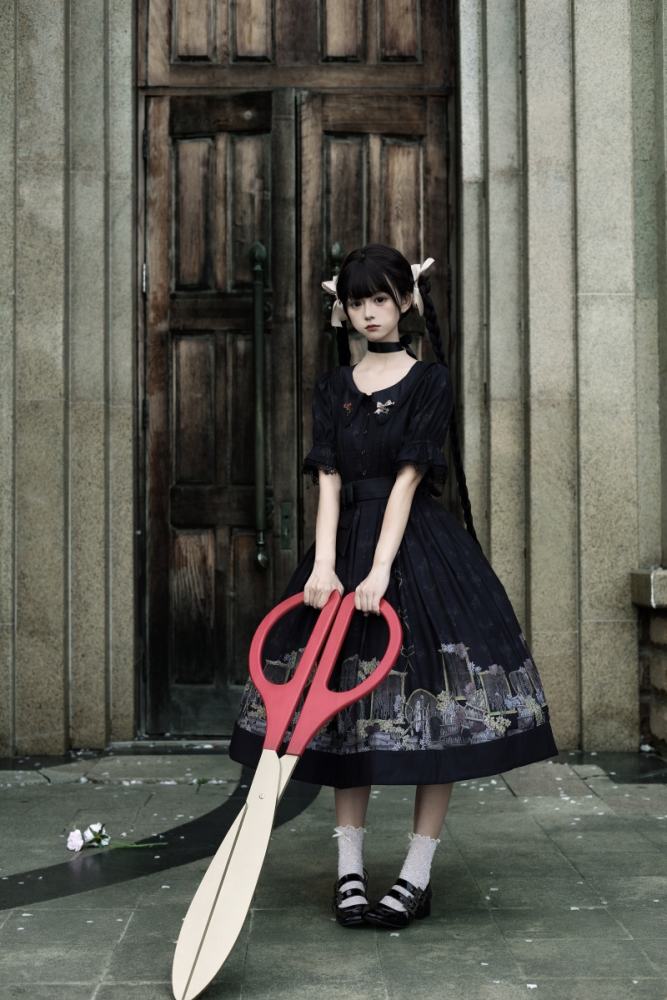 Window of Shadow Prints Gothic Lolita OP and JSK