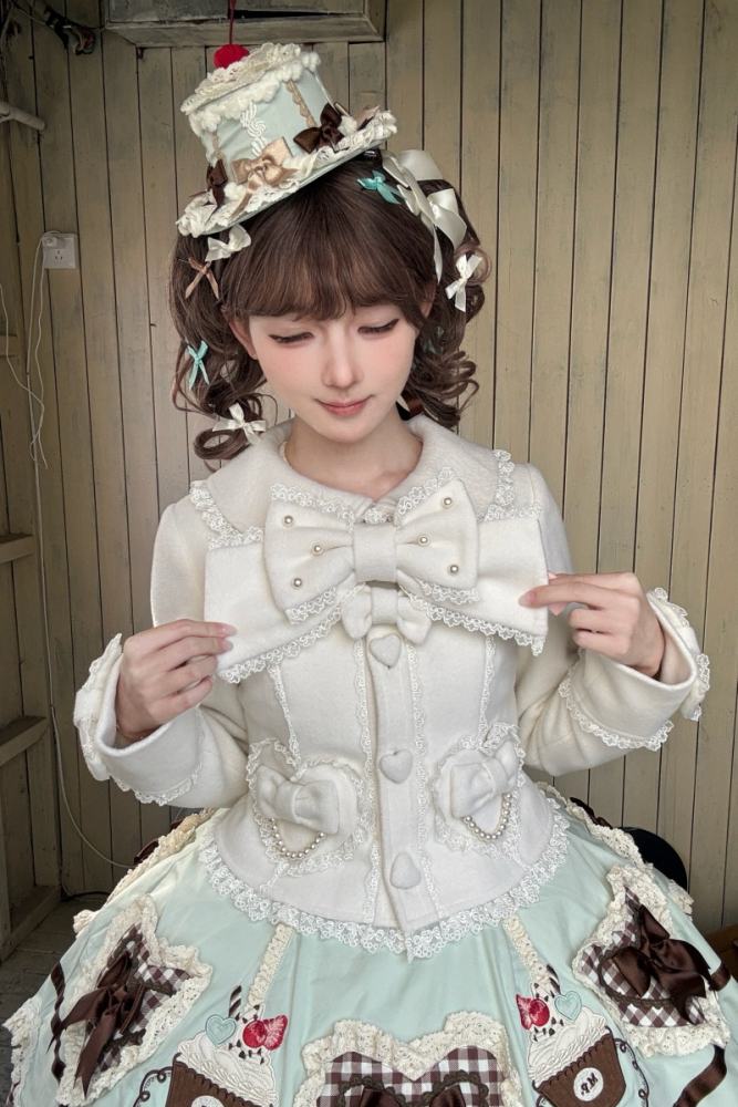 The Dolls Daydream Sweet Lolita Short Coat 4 Colors