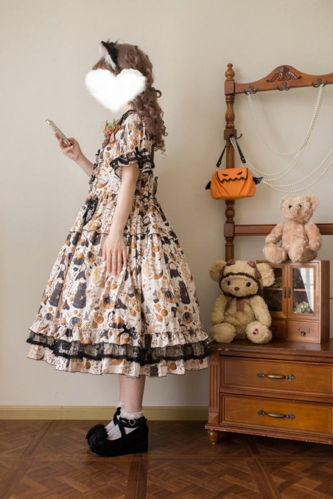 Xiao lutaohua Black Cat Magician Prints Lolita Cotton OP