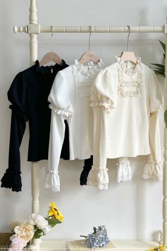 Withpuji Elegant Ruffled Knitted Long Sleeves Top