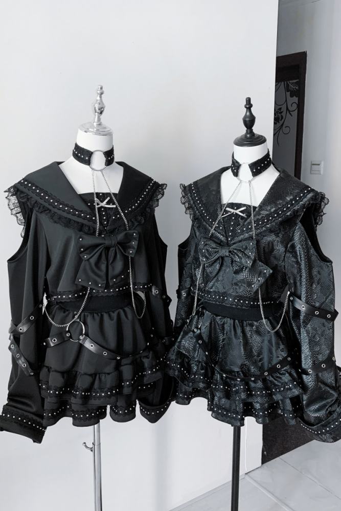 Bug Starting Snake Print Jirai Kei Top and Skirt