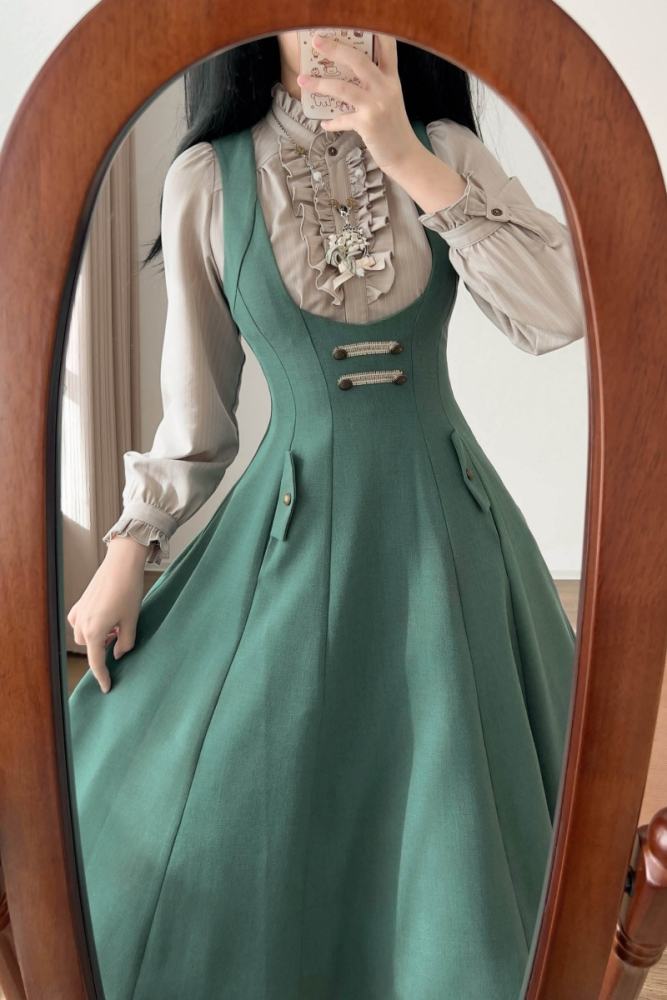 Forest Wardrobe Retro Elegant Corset Jumper and Blouse