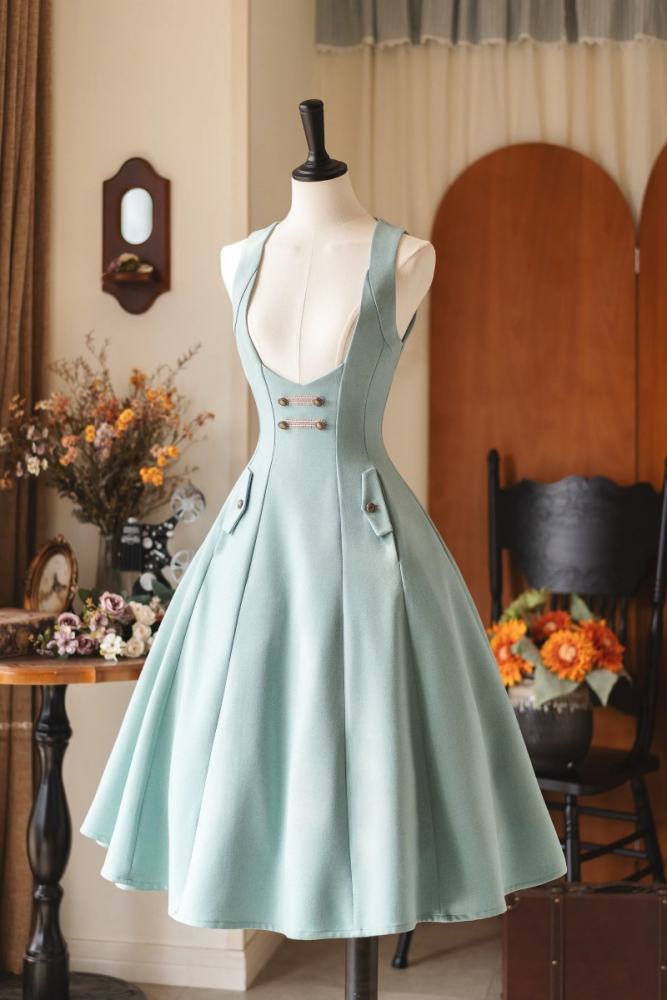 Forest Wardrobe Retro Elegant Corset Jumper and Blouse