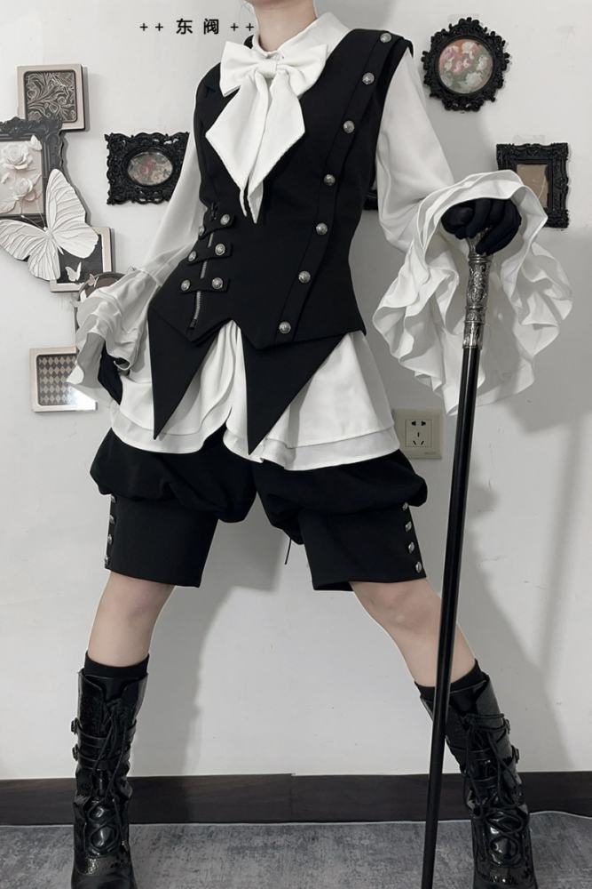 Princess Chronicles The Ashes Blouse Vest and Shorts Ouji Outfit