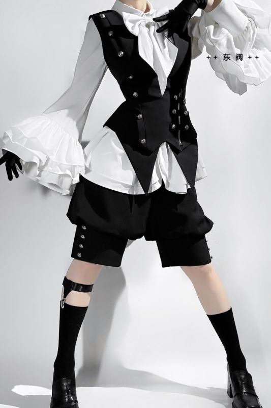 Princess Chronicles The Ashes Blouse Vest and Shorts Ouji Outfit