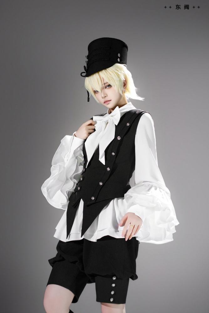 Princess Chronicles The Ashes Blouse Vest and Shorts Ouji Outfit
